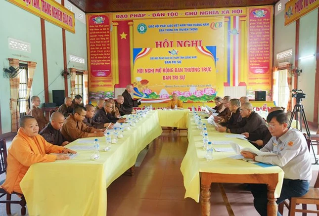 Quang cảnh buổi họp của Ban Trị sự Phật giáo tỉnh Quang cảnh buổi họp của Ban Trị sự Phật giáo tỉnh
