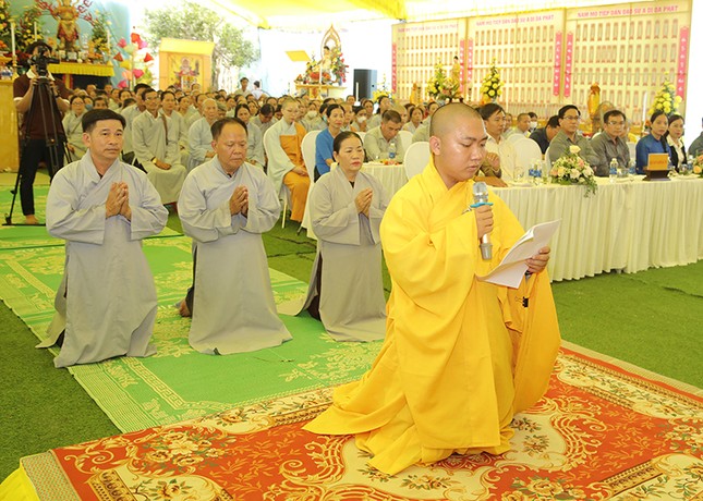 Đại đức Thích Thông Đạt phát nguyện nhân nhiệm vụ