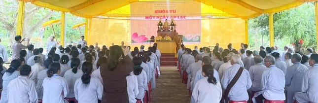 Chương trình tu học định kỳ do Ban Hướng dẫn Phật tử phối hợp với Phân ban Cư sĩ Phật tử huyện tổ chức