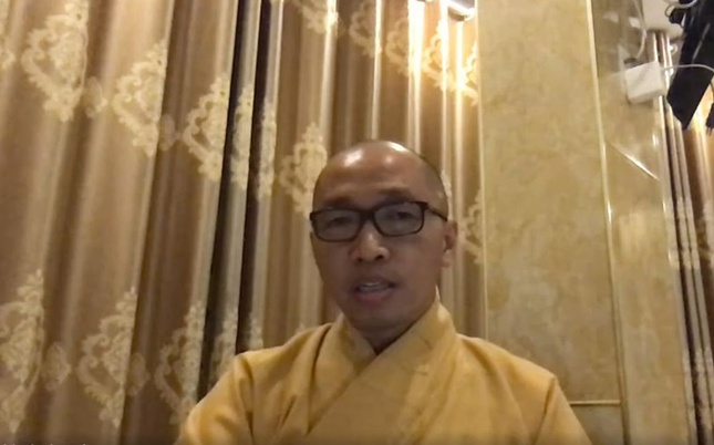 Đại đức Thích Phước Huệ, Ủy viên Thường trực Ban Hướng dẫn Phật tử T.Ư, Phó Thường trực Phân ban Thanh thiếu niên Phật tử T.Ư phát biểu tại cuộc họp