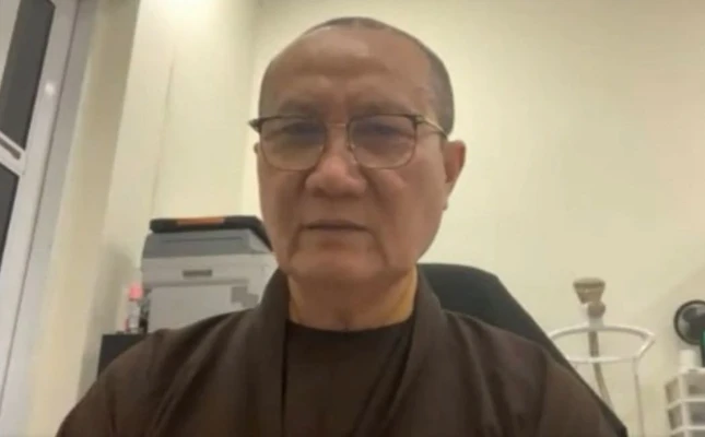 Thượng tọa Thích Phước Nghiêm đúc kết buổi họp