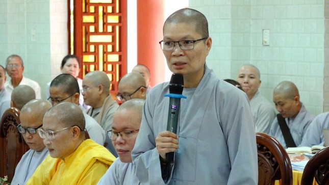 Ni sư Thích nữ Huệ Đức, Chánh Thư ký Phân ban Ni giới T.Ư góp ý một số công việc cần đẩy nhanh tiến độ Ni sư Thích nữ Huệ Đức, Chánh Thư ký Phân ban Ni giới T.Ư góp ý một số công việc cần đẩy nhanh tiến độ