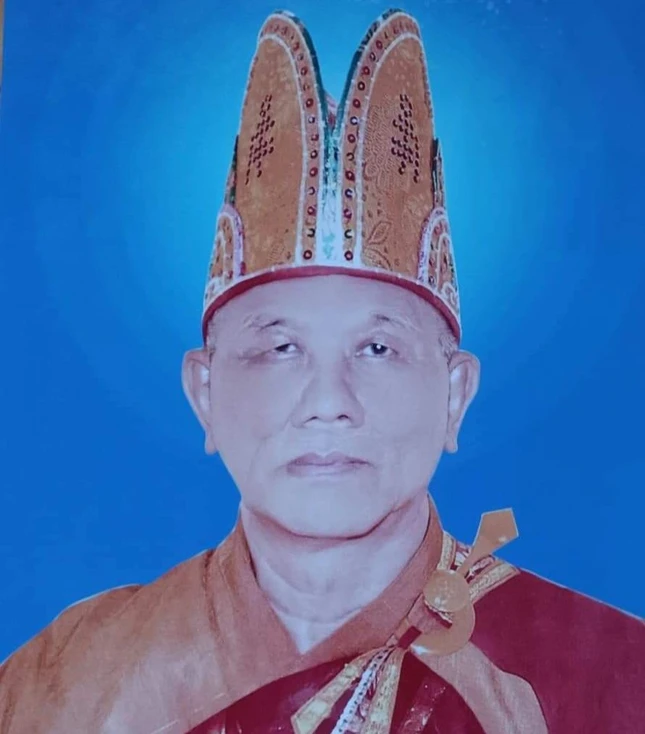 Chân dung Thượng tọa Thích Giác Huệ (1954-2023)