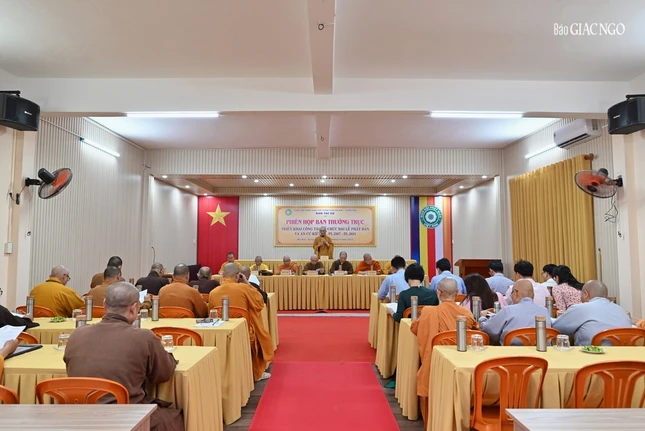 Quang cảnh buổi họp của Ban Thường trực Ban Trị sự tỉnh