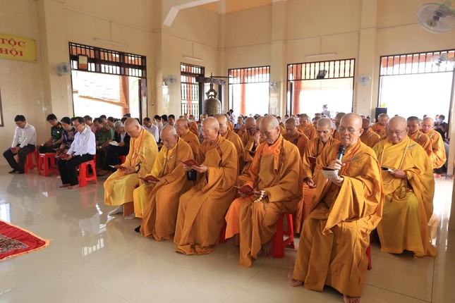 Trì tụng thời kinh cầu nguyện quốc thới dân an Trì tụng thời kinh cầu nguyện quốc thới dân an