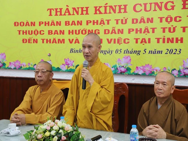 Hòa thượng Thích Thanh Điện đã ban đạo từ