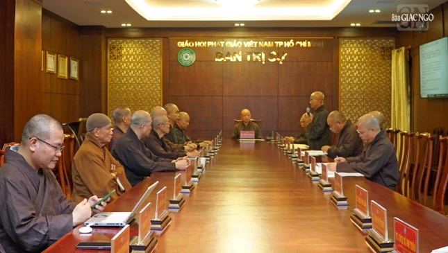 Buổi họp tiếp tục thảo luận, thống nhất một số Phật sự quan trọng sắp tới Buổi họp tiếp tục thảo luận, thống nhất một số Phật sự quan trọng sắp tới