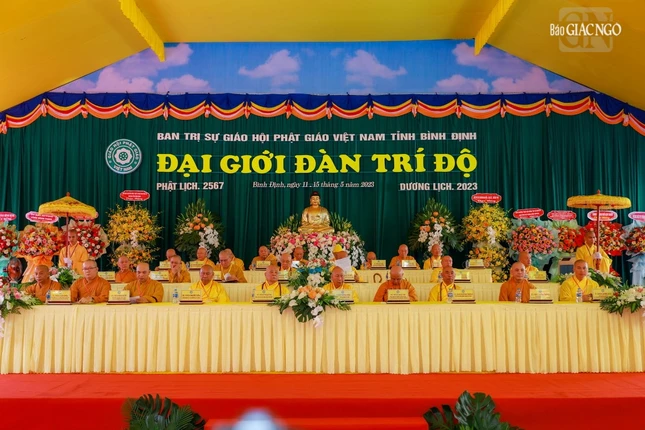 Chư tôn đức chứng minh, chư giới sư Tăng