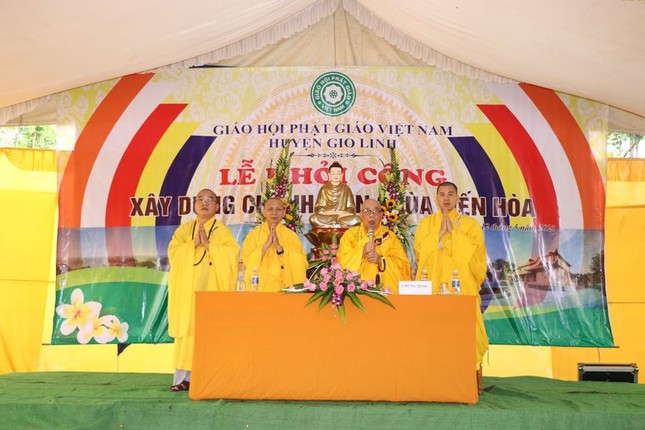 Chư tôn đức chứng minh