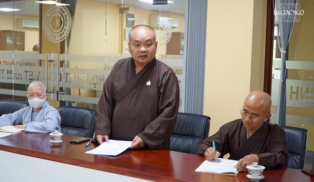 Thượng tọa Thích Trung Nguyện đề xuất lộ trình đến thăm, chấm điểm lễ đài Phật đản Thượng tọa Thích Trung Nguyện đề xuất lộ trình đến thăm, chấm điểm lễ đài Phật đản