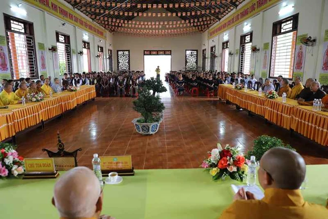 Đoàn Phân ban đã đến thăm và làm việc với Ban Trị sự tỉnh và đồng bào Phật tử