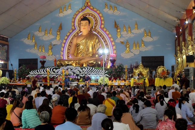 Quang cảnh Đại lễ tại thiền viện Phước Sơn