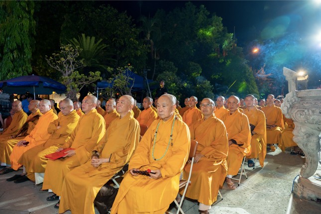 Chư tôn đức tham dự lễ trao quyết định Ban Quản trị website chính thức của Phật giáo tỉnh Chư tôn đức tham dự lễ trao quyết định Ban Quản trị website chính thức của Phật giáo tỉnh