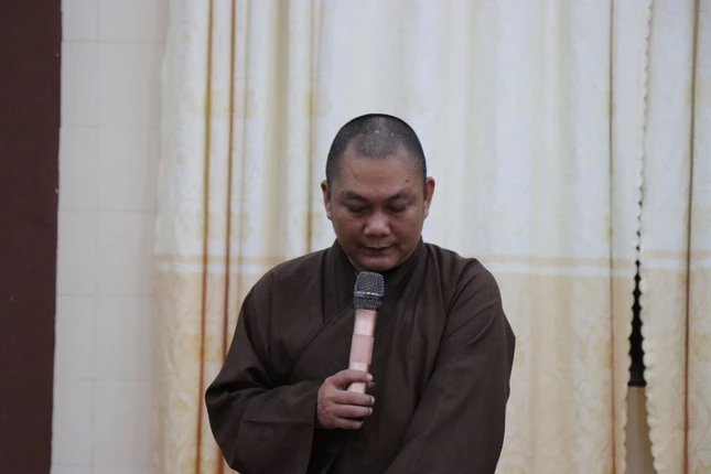 Thượng tọa Thích Nhuận Thông trình bày kế hoạch, phương thức, lịch trình...