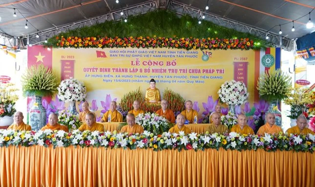 Chư tôn đức chứng minh, tham dự