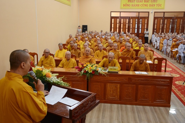 200 Tăng Ni trong tỉnh tham dự khóa bồi dưỡng kiến thức trụ trì