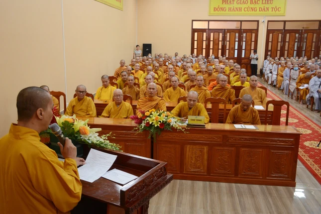 200 Tăng Ni trong tỉnh tham dự khóa bồi dưỡng kiến thức trụ trì