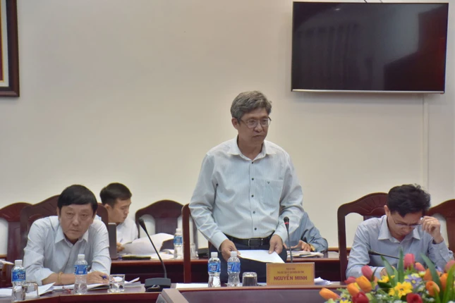 Ông Nguyễn Minh, Phó Chủ tịch UBND tỉnh phát biểu tại buổi làm việc Ông Nguyễn Minh, Phó Chủ tịch UBND tỉnh phát biểu tại buổi làm việc