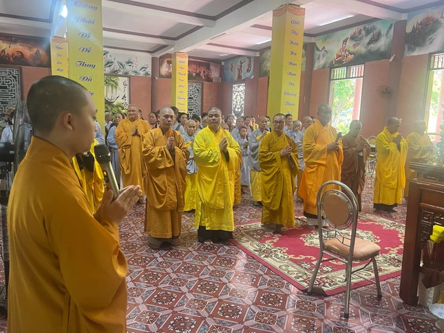 Chư tôn đức cựu học Tăng tu viện Vĩnh Đức