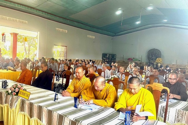 Hội nghị sơ kết hoạt động Phật sự