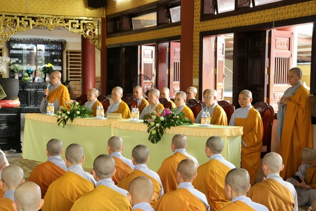 Chư Ni Phân ban Ni giới TP.HCM - đoàn 2 tại chùa Bình An Chư Ni Phân ban Ni giới TP.HCM - đoàn 2 tại chùa Bình An