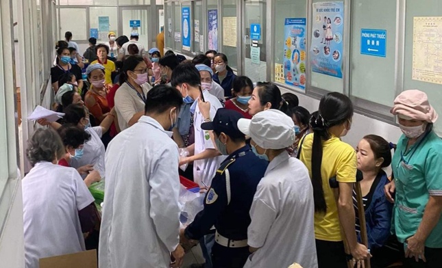 Công nhân được các đơn vị hỗ trợ chăm lo sức khỏe