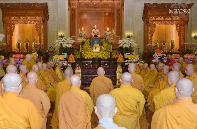 Lễ tưởng niệm trang nghiêm tại Tổ đường Việt Nam Quốc Tự, sáng 31-7-2023