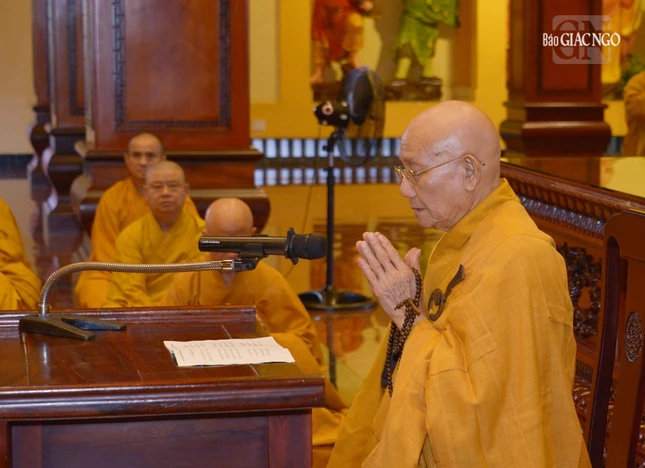 Hòa thượng Thích Minh Thông, đại vị thuyết giới Tỳ-kheo, Bồ-tát Hòa thượng Thích Minh Thông, đại vị thuyết giới Tỳ-kheo, Bồ-tát