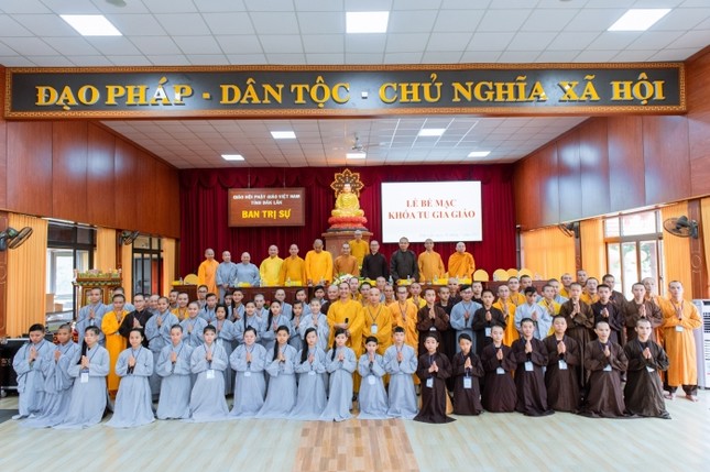 Hòa thượng mong rằng tất cả tu sinh sẽ là rường cột cho Giáo hội trong tương lai