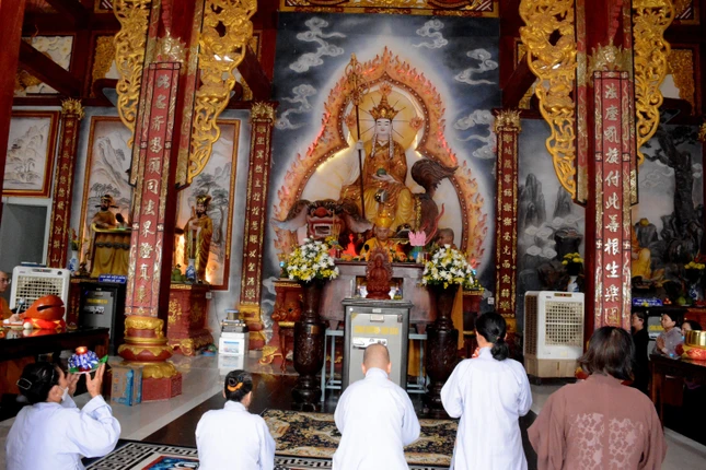 Sau phần nghi thức nguyện hương bạch Phật Sau phần nghi thức nguyện hương bạch Phật