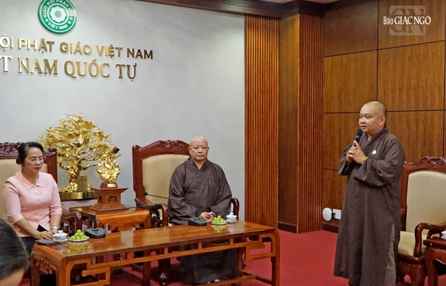 Thượng tọa Thích Trung Nguyện đã thông tin sơ lược về trường hạ Việt Nam Quốc Tự