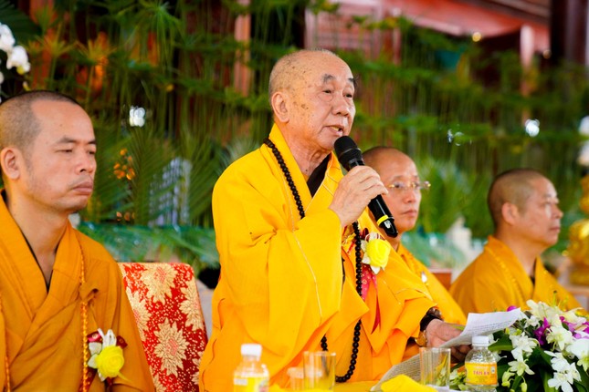 Hòa thượng Thích Thanh Tân ban đạo từ