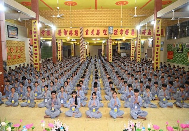 Hơn 600 tu sinh tham dự khóa tu mùa hè Bồ đề tâm lần thứ XVI tại chùa Vẽ