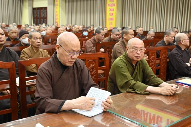 Hòa thượng Thích Quảng Tùng, Trưởng ban Trị sự GHPGVN TP.Hải Phòng và Hòa thượng Thích Thanh Giác, Phó Trưởng ban Thường trực Ban Trị sự TP.Hải Phòng tham dự hội nghị Hòa thượng Thích Quảng Tùng, Trưởng ban Trị sự GHPGVN TP.Hải Phòng và Hòa thượng Thích Thanh Giác, Phó Trưởng ban Thường trực Ban Trị sự TP.Hải Phòng tham dự hội nghị