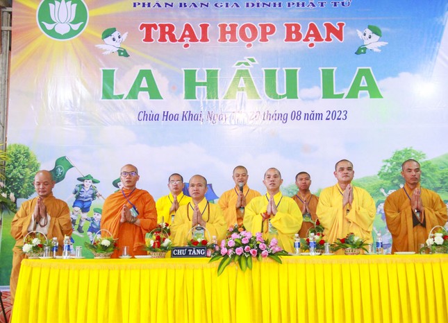 Chư tôn đức chứng minh, tham dự