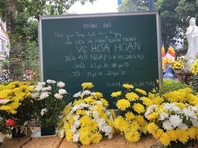 Thông báo thời gian tụng niệm hàng ngày tại chùa Phụng Lộc