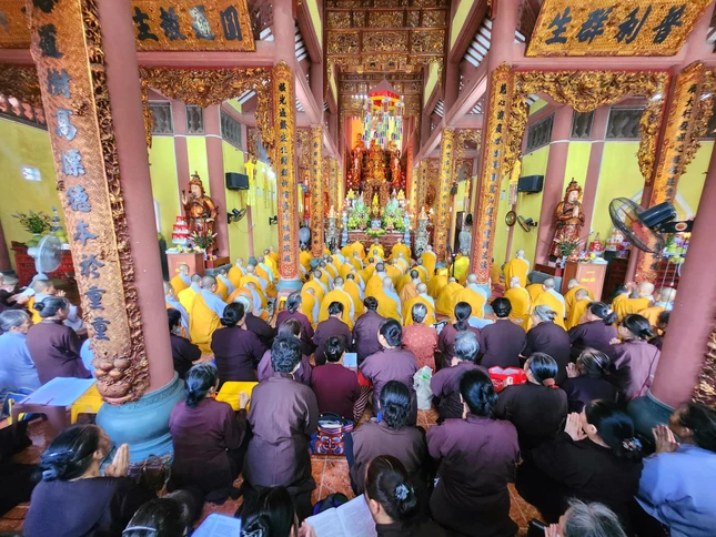 Khóa lễ tạ pháp khóa hậu An cư kết hạ tại chùa Thánh Long, Thái Bình