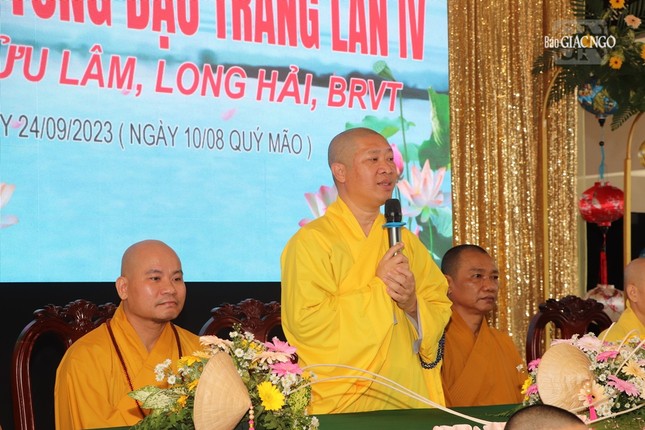 Chư tôn đức Ban Tổ chức khóa tu lần IV