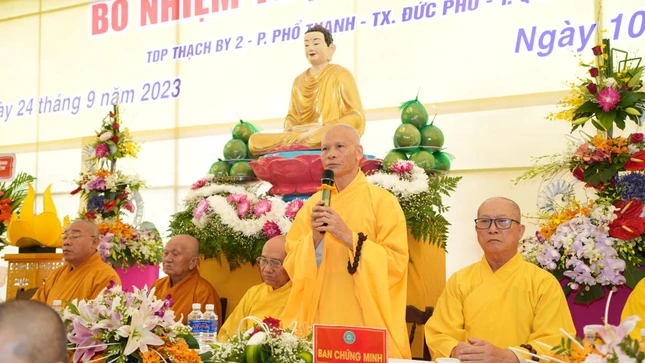 Hòa thượng Thích Thông Hội ban đạo từ đến Sư cô tân trụ trì