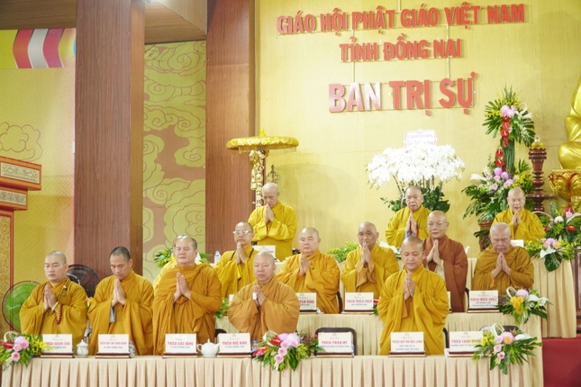 Chư tôn đức chứng minh, tham dự