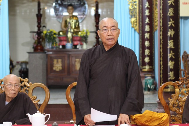 Hòa thượng Thích Minh Nhật chủ trì và phát biểu khai mạc buổi họp Ban Thường trực Hòa thượng Thích Minh Nhật chủ trì và phát biểu khai mạc buổi họp Ban Thường trực