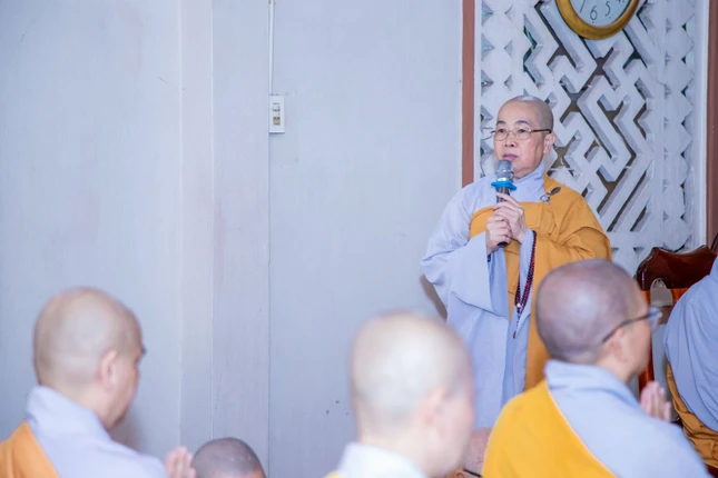 Ni trưởng Thích nữ Như Dung đã có lời bạch cùng đại chúng