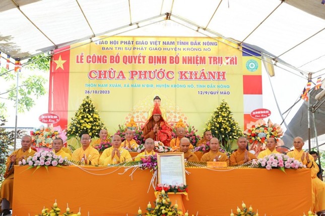 Chư tôn đức chứng minh, tham dự