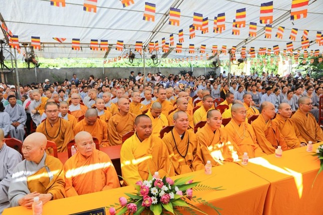 Chư Tăng Ni, Phật tử tham dự