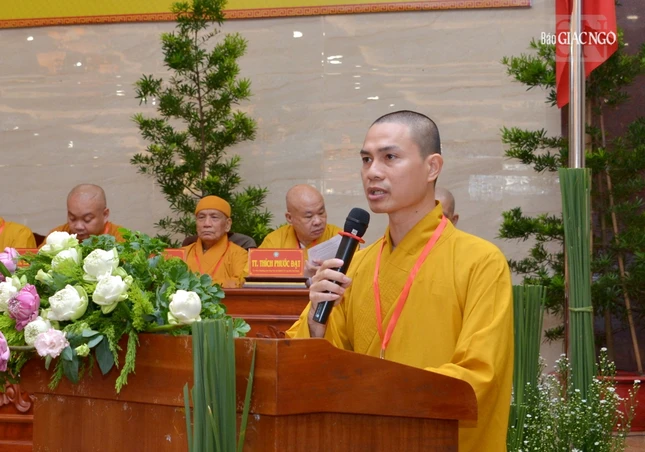 Dẫn chương trình kỳ lễ khai mạc kỳ khảo hạch