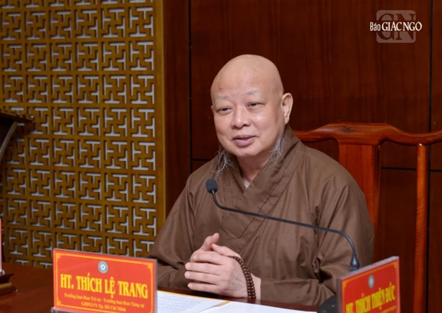 Hòa thượng Thích Lệ Trang chủ trì buổi họp Ban Thường trực Hòa thượng Thích Lệ Trang chủ trì buổi họp Ban Thường trực