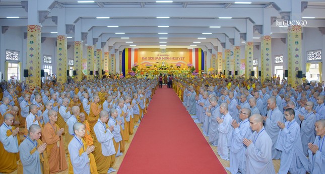 Lễ khai mạc Đại giới đàn Minh Nguyệt do Ban Trị sự GHPGVN tỉnh BR-VT tổ chức, diễn ra tại Vạn Phật Quang Đại Tòng Lâm sáng 10-11-2023 Lễ khai mạc Đại giới đàn Minh Nguyệt do Ban Trị sự GHPGVN tỉnh BR-VT tổ chức, diễn ra tại Vạn Phật Quang Đại Tòng Lâm sáng 10-11-2023