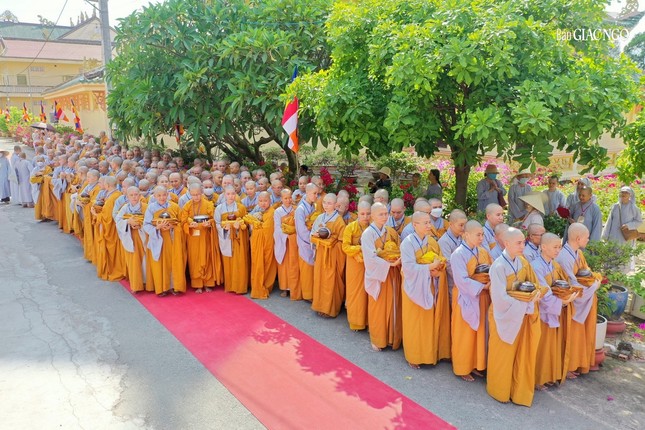 Ảnh: Ban TT-TT Giới đàn