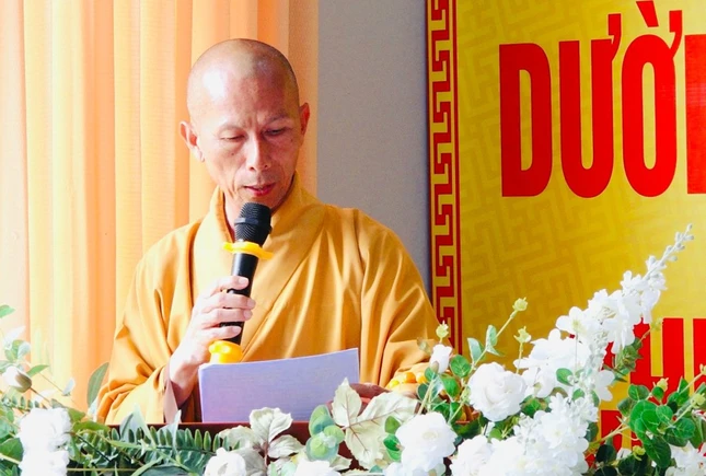 Thượng tọa Thích Phước Dũng báo cáo hoạt động tháng 10-2023 và triển khai các Phật sự sắp tới của GHPGVN tỉnh Hậu Giang Thượng tọa Thích Phước Dũng báo cáo hoạt động tháng 10-2023 và triển khai các Phật sự sắp tới của GHPGVN tỉnh Hậu Giang