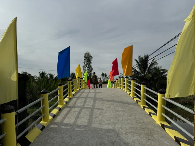 Cây cầu Tuờng Nguyên 494 khang trang được đưa vào sử dụng